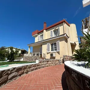 Teis Bed & Breakfast Quartu SantʼElena
