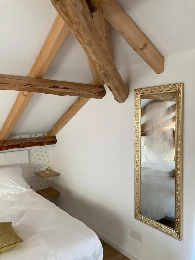Garna d'Alpago Combo Rooms איטליה